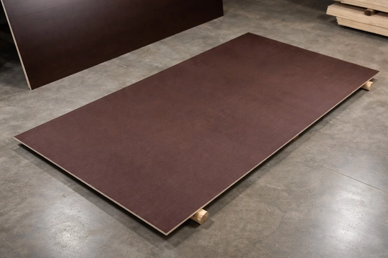Birch Antislip (Wiremesh) | Flooring & Industrial Surfaces | Baltic Birch by Application | PlyHolz