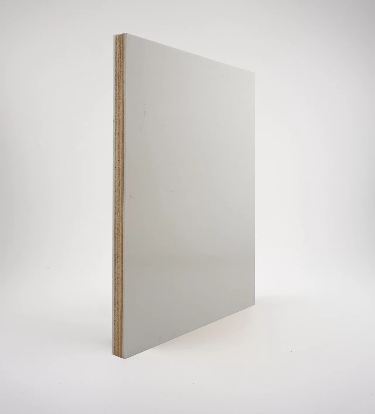 Birch Composite | Cabinetry & Architectural Millwork | Baltic Birch by Application | PlyHolz