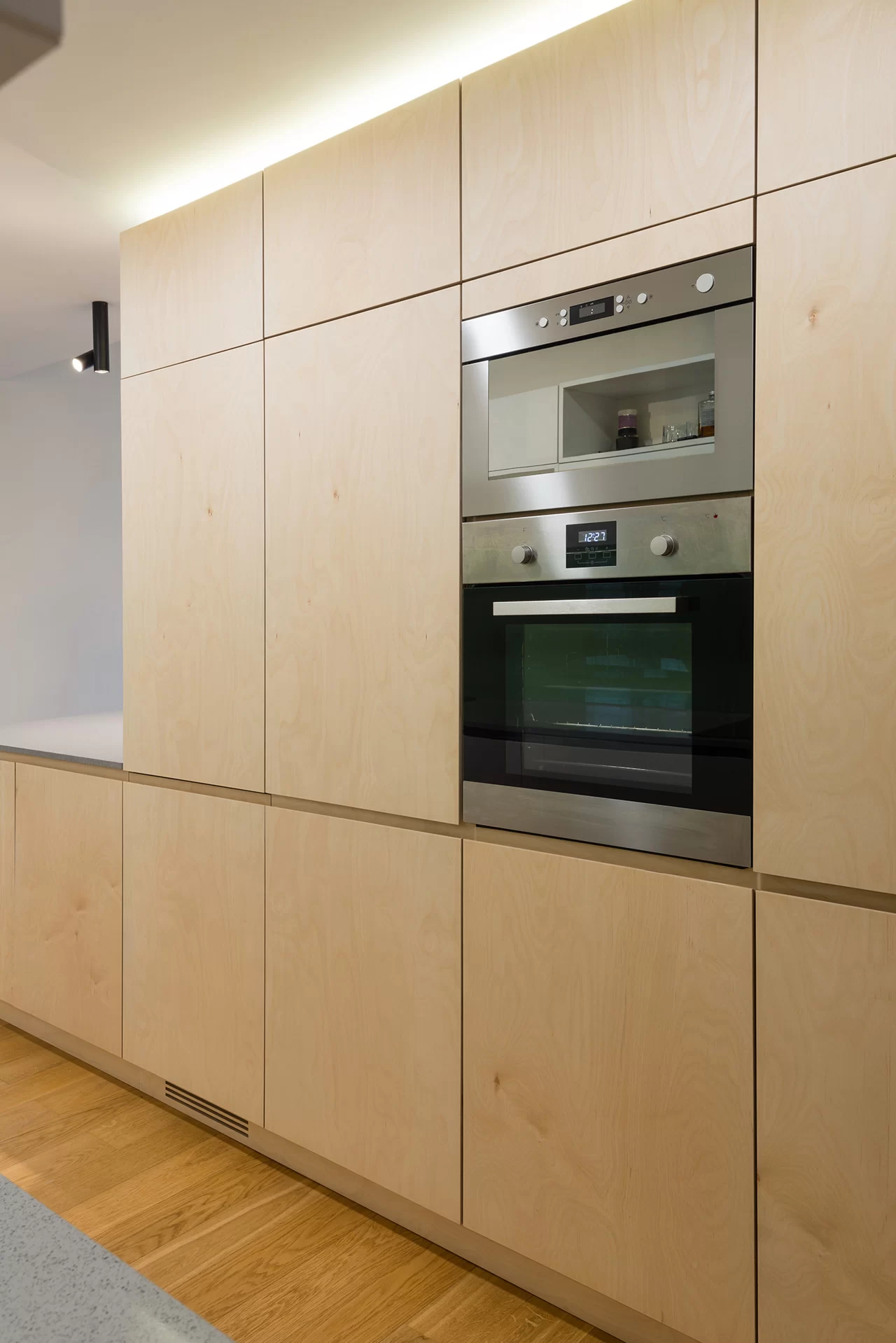 Birch Interior | Cabinetry & Architectural Millwork | Baltic Birch by Application | PlyHolz